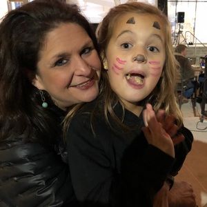 Meet your Posher, Kelly